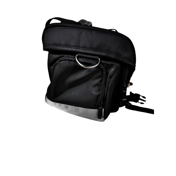 Canon 200DG Digital Gadget Bag - Black (9320A003) - Picture 6 of 16